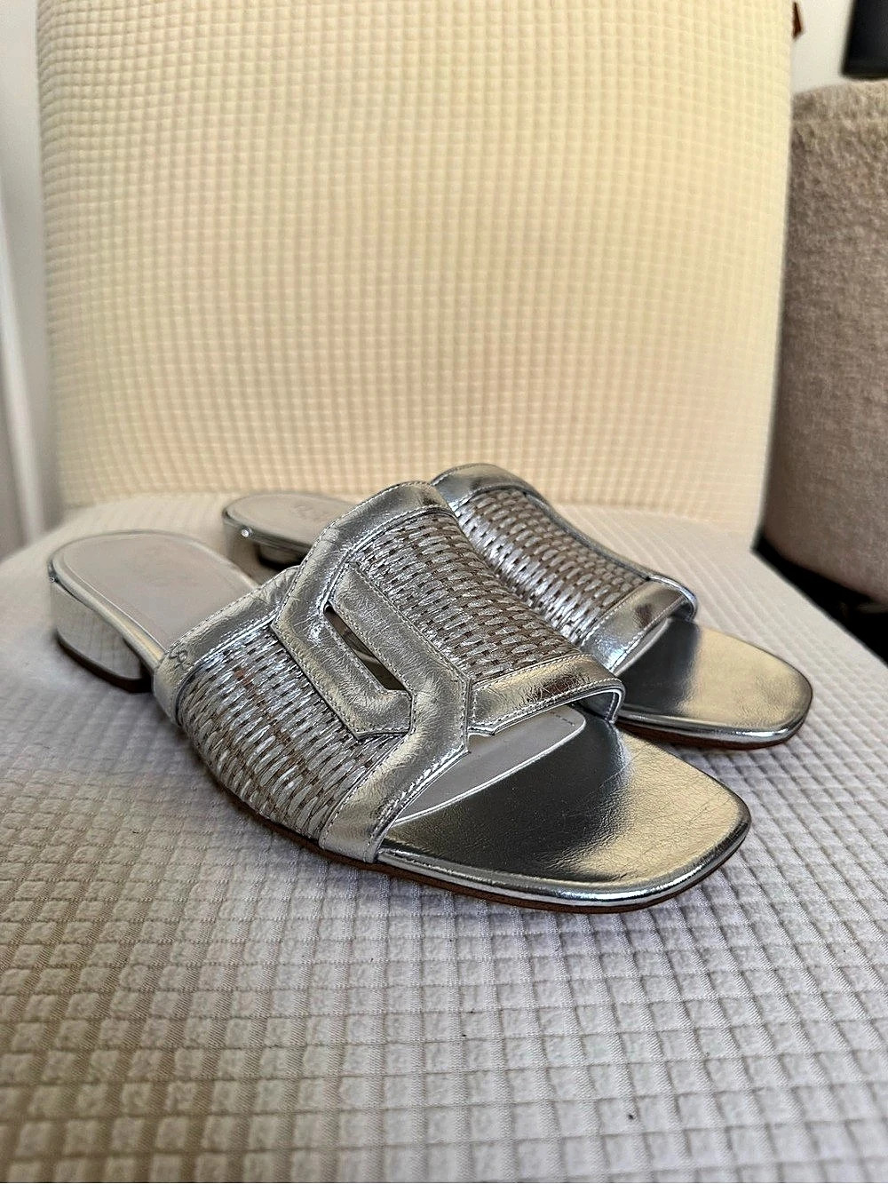 Franco Sarto Roux Sandal Metallic Woven Slides Like New